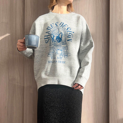 “THE DAY in Slow Time”レディースオーバーサイズスウェット（裏起毛）art by RUUU.