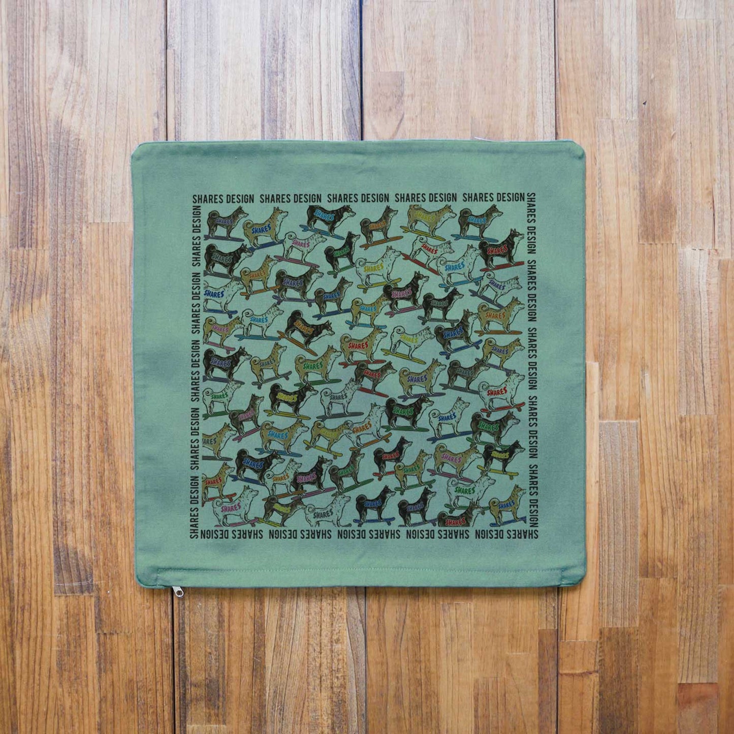 柴犬×豆柴 ALL OVER CUSHION COVER/ 総柄-クッションカバー（送料無料）