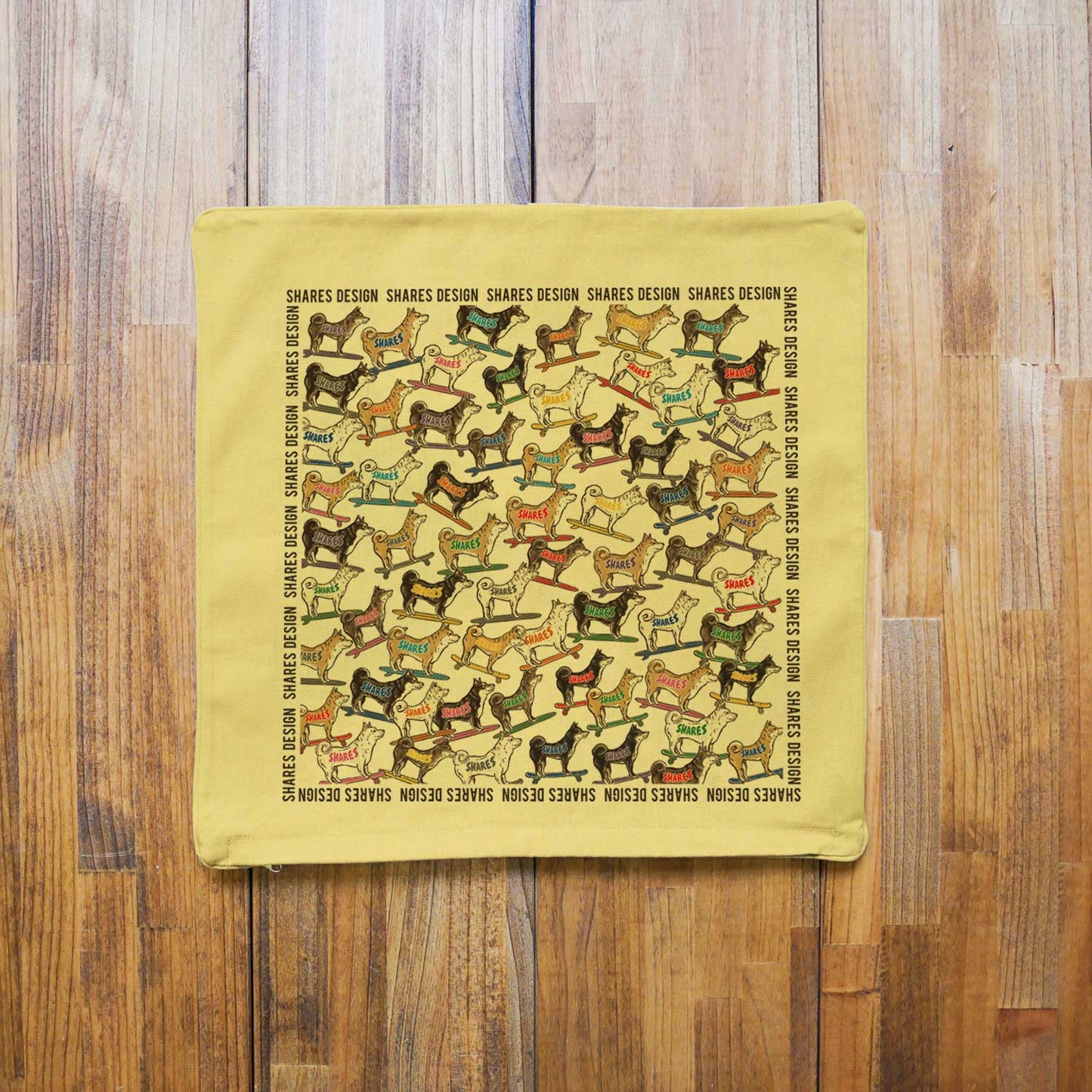 柴犬×豆柴 ALL OVER CUSHION COVER/ 総柄-クッションカバー（送料無料）