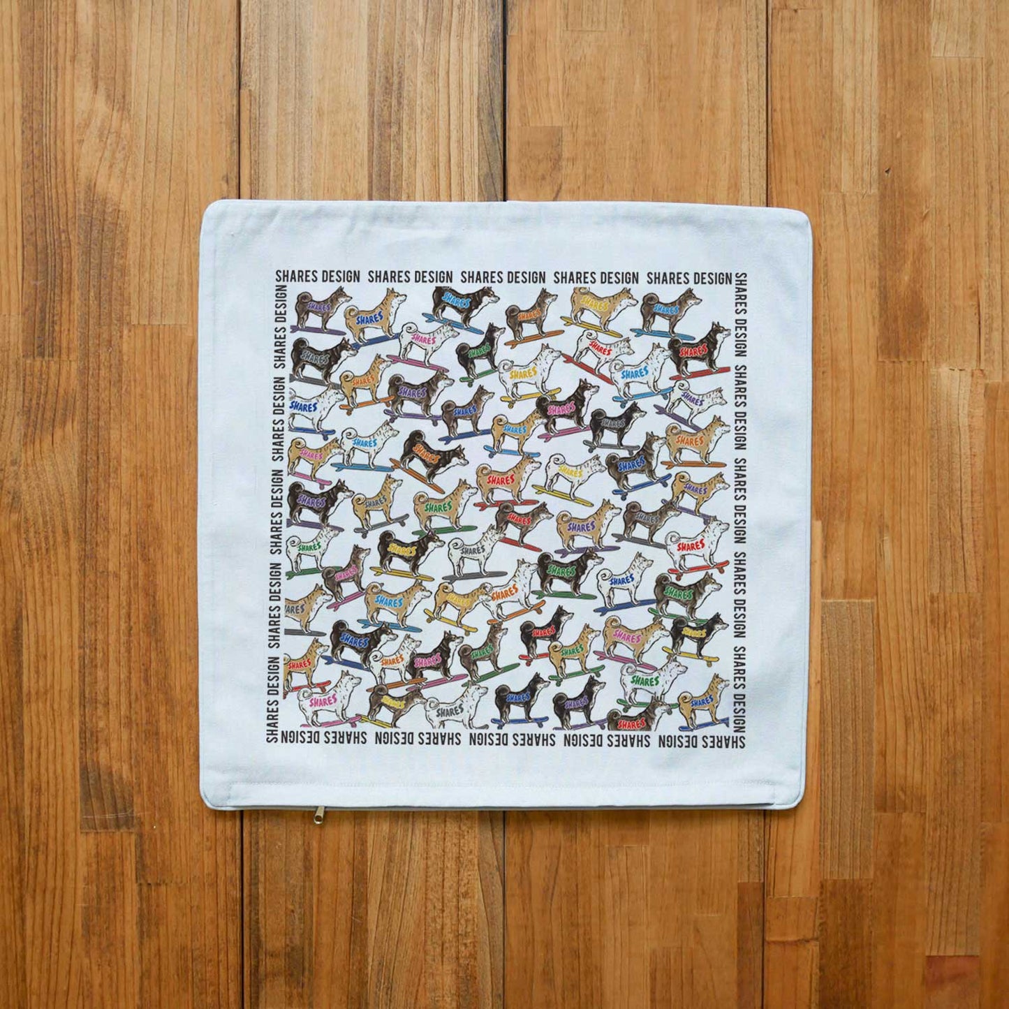 柴犬×豆柴 ALL OVER CUSHION COVER/ 総柄-クッションカバー（送料無料）